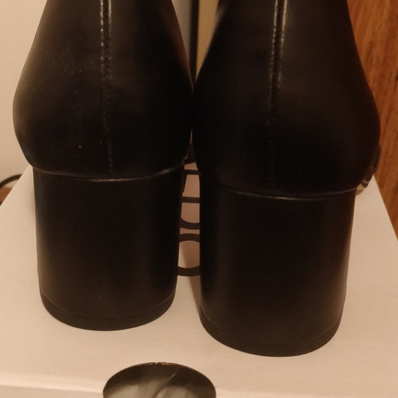 Aldo Black Strap Mid Heeled Sandals - Picture 5 of 7